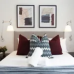 The Sienna Rose Bay