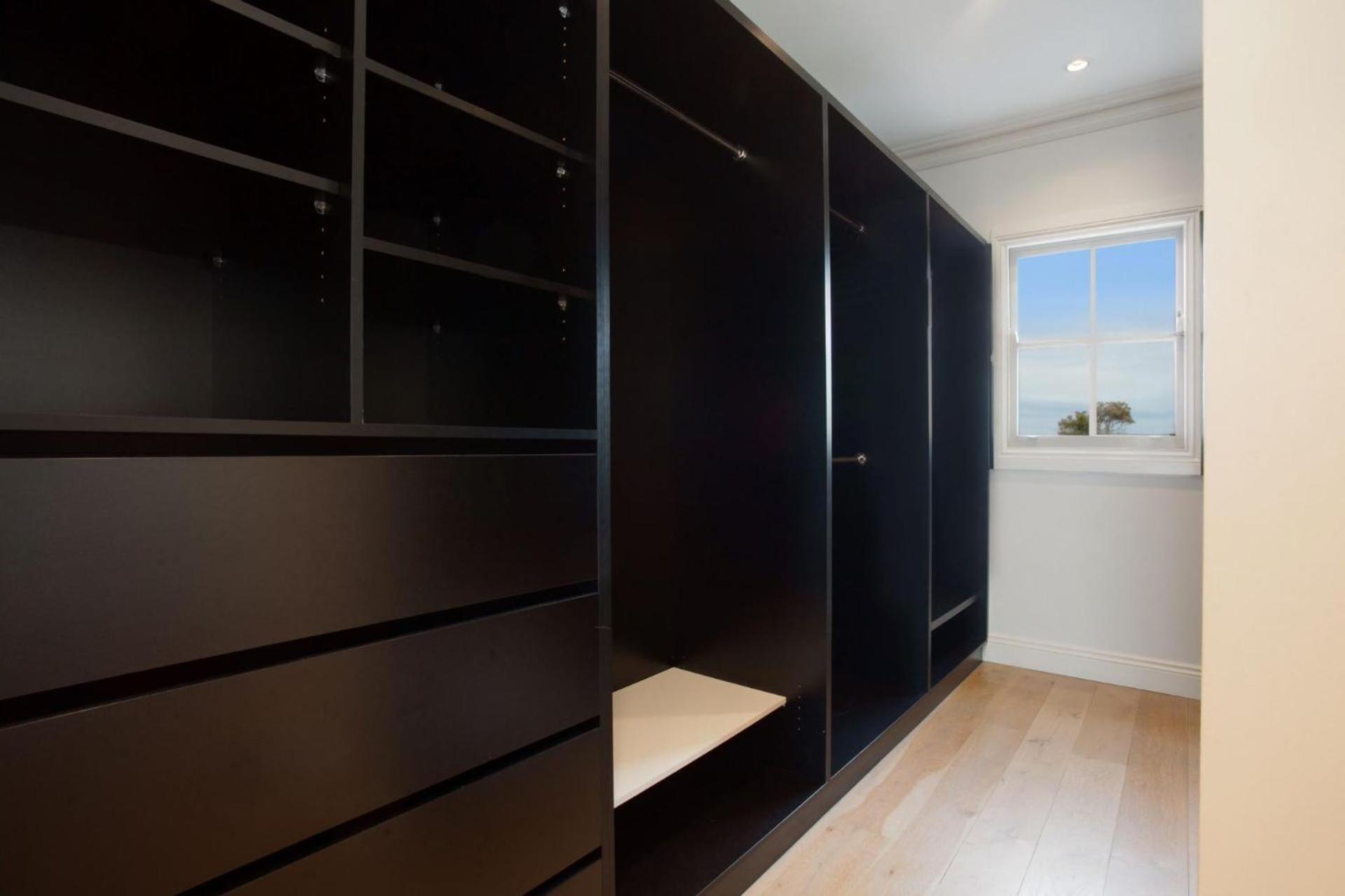 The Sienna Rose Bay